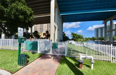 19195 NE 36th Court Aventura FL 33180