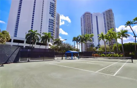 19195 NE 36th Court Aventura FL 33180