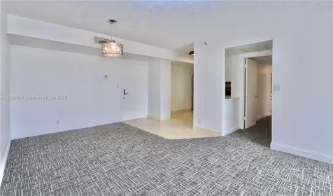 19195 NE 36th Court Aventura FL 33180