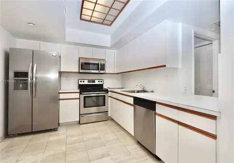 19195 NE 36th Court Aventura FL 33180