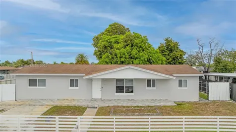 5045 NW 186th Street Miami Gardens FL 33055