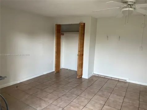 5045 NW 186th Street Miami Gardens FL 33055