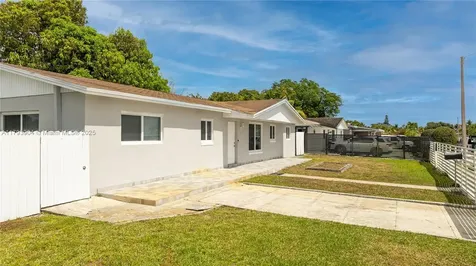 5045 NW 186th Street Miami Gardens FL 33055
