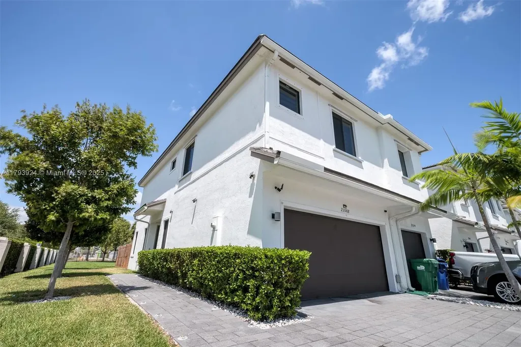 23588 SW 110th Avenue Homestead FL 33032