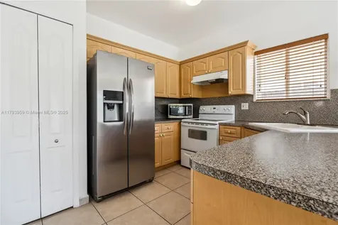 5123 SW 160th Avenue Miami FL 33185
