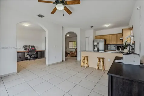 5123 SW 160th Avenue Miami FL 33185