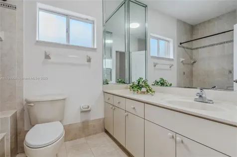 5123 SW 160th Avenue Miami FL 33185