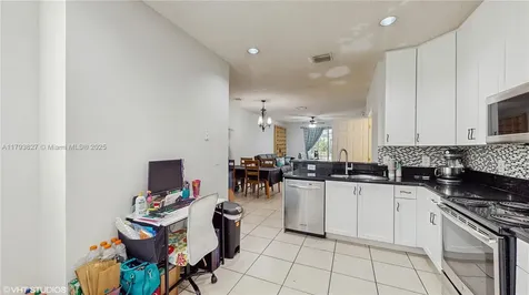 3626 San Simeon Circle Weston FL 33331