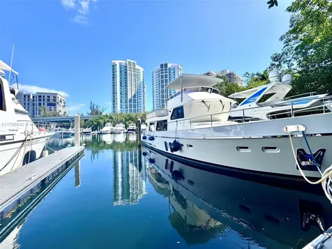 3575 Mystic Pointe Drive Slip 99 Aventura FL 33180