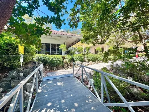 3575 Mystic Pointe Drive Slip 99 Aventura FL 33180
