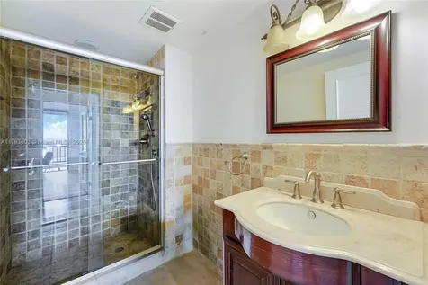 1581 Brickell Avenue Miami FL 33129
