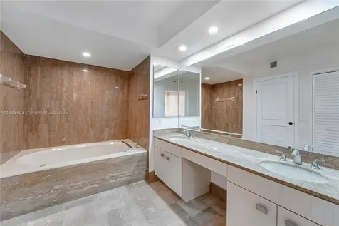 1581 Brickell Avenue Miami FL 33129