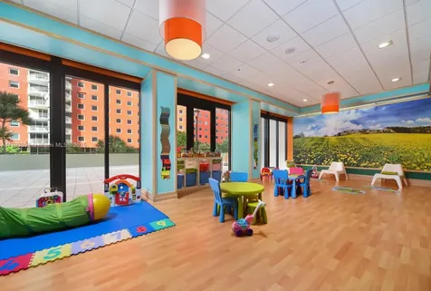1581 Brickell Avenue Miami FL 33129