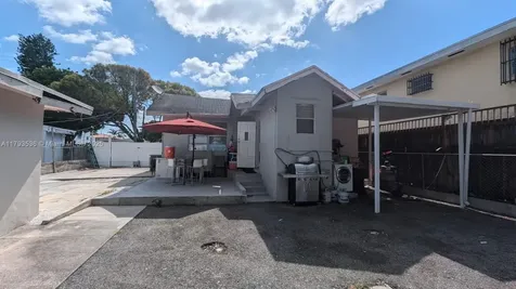 248 SW 18th Court Miami FL 33135