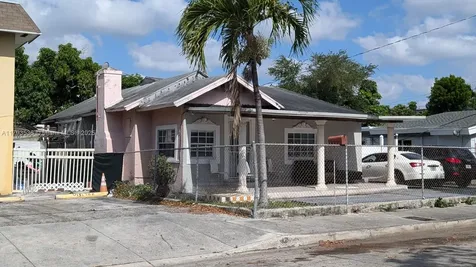 248 SW 18th Court Miami FL 33135