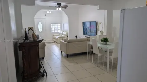 248 SW 18th Court Miami FL 33135