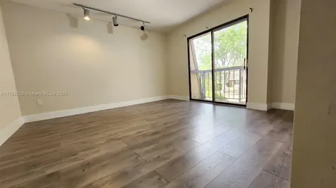 14293 SW 94th Circle Lane Miami FL 33186