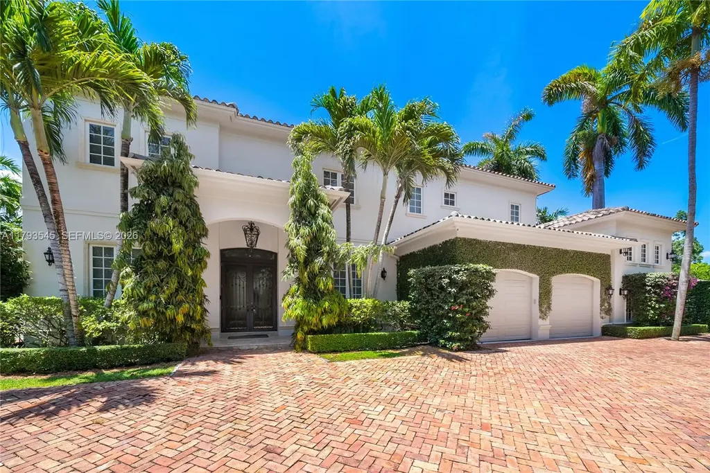 7120 Mira Flores Avenue Coral Gables FL 33143