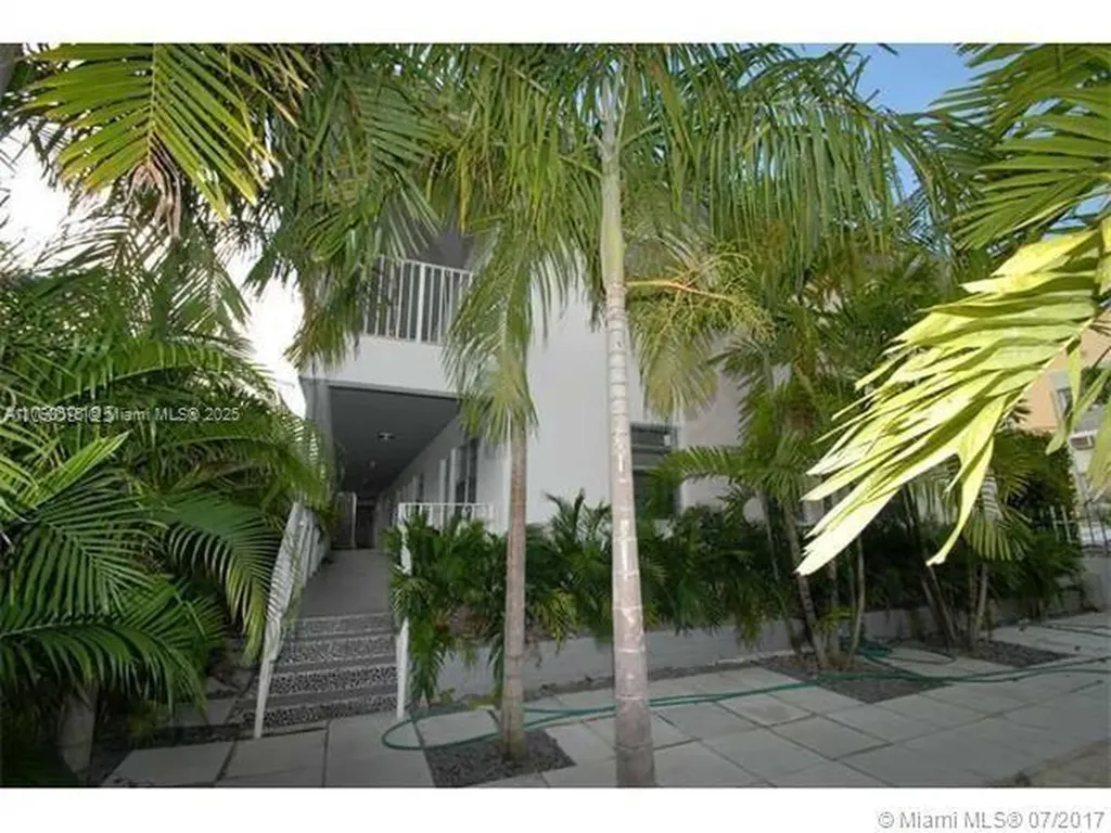 1604 Drexel Avenue Miami Beach FL 33139