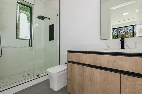2730 SW 17th Avenue Miami FL 33133