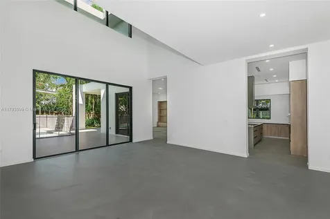 2730 SW 17th Avenue Miami FL 33133
