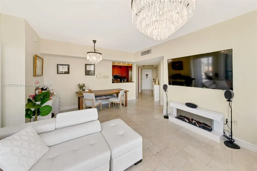 333 Las Olas Way Fort Lauderdale FL 33301