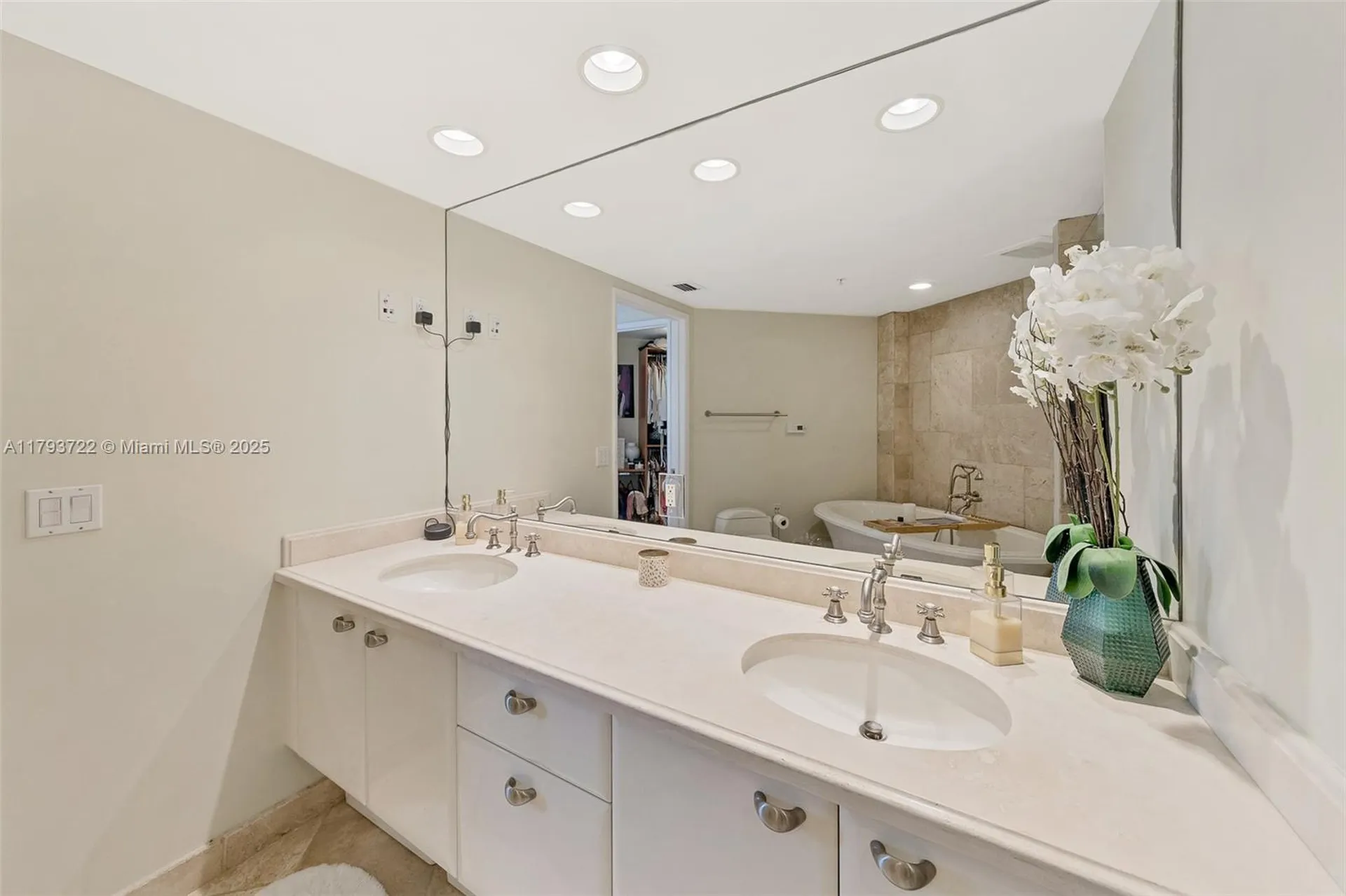 333 Las Olas Way Fort Lauderdale FL 33301