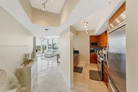 333 Las Olas Way Fort Lauderdale FL 33301