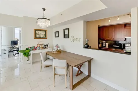 333 Las Olas Way Fort Lauderdale FL 33301