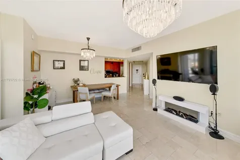 333 Las Olas Way Fort Lauderdale FL 33301