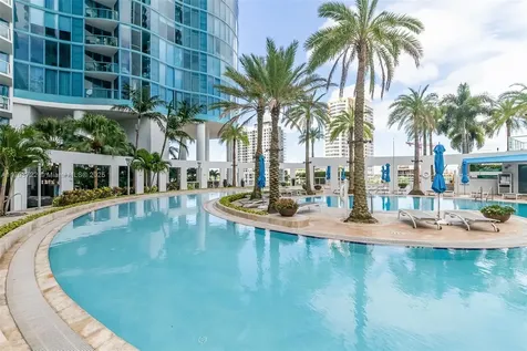 333 Las Olas Way Fort Lauderdale FL 33301