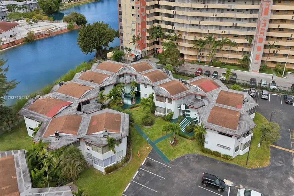 18746 NE 18th Avenue Miami FL 33179