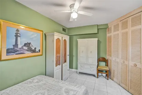 18746 NE 18th Avenue Miami FL 33179