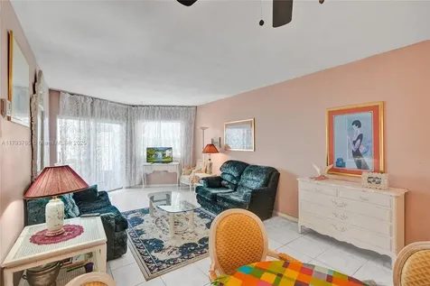 18746 NE 18th Avenue Miami FL 33179