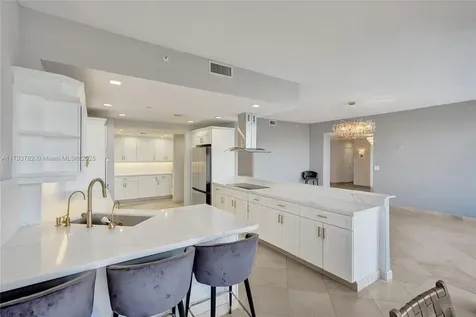 20355 NE 34th Court Aventura FL 33180