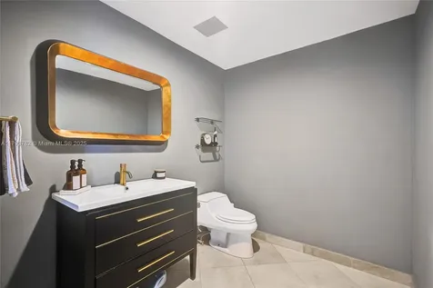 20355 NE 34th Court Aventura FL 33180