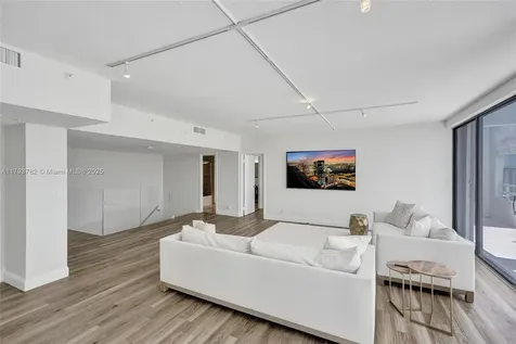 20355 NE 34th Court Aventura FL 33180