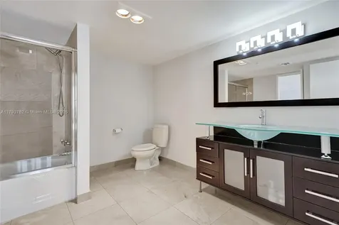 20355 NE 34th Court Aventura FL 33180