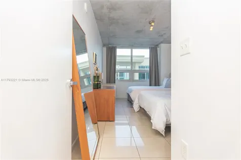3250 NE 1st Avenue Miami FL 33137