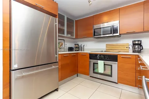 3250 NE 1st Avenue Miami FL 33137