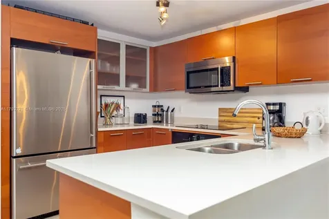 3250 NE 1st Avenue Miami FL 33137