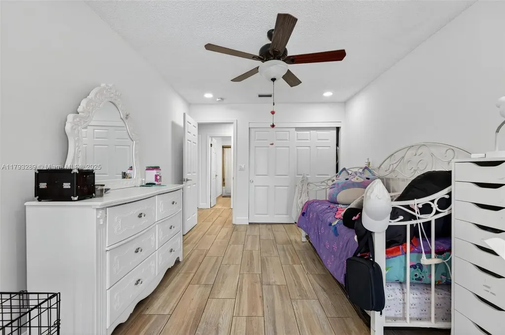 8588 NW 27th Drive Coral Springs FL 33065