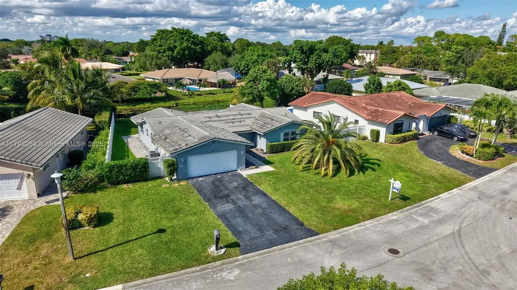 8588 NW 27th Drive Coral Springs FL 33065