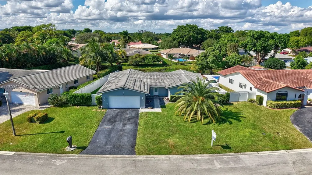 8588 NW 27th Drive Coral Springs FL 33065