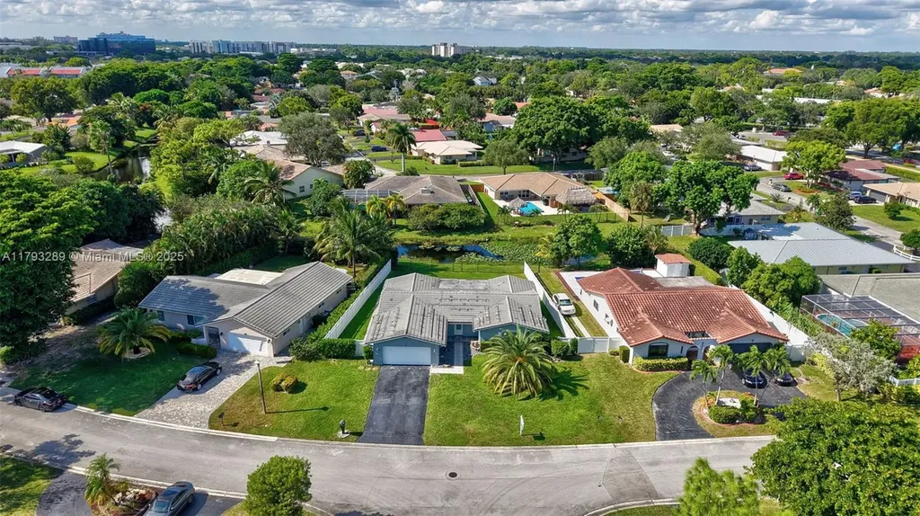 8588 NW 27th Drive Coral Springs FL 33065