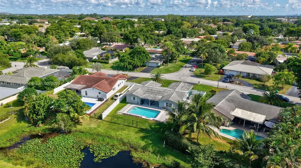 8588 NW 27th Drive Coral Springs FL 33065