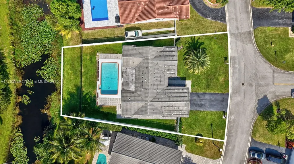 8588 NW 27th Drive Coral Springs FL 33065