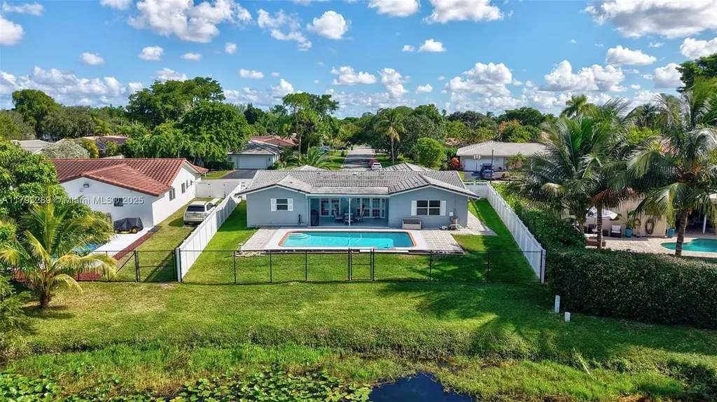 8588 NW 27th Drive Coral Springs FL 33065