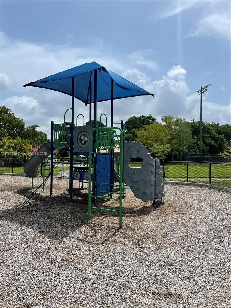 8588 NW 27th Drive Coral Springs FL 33065