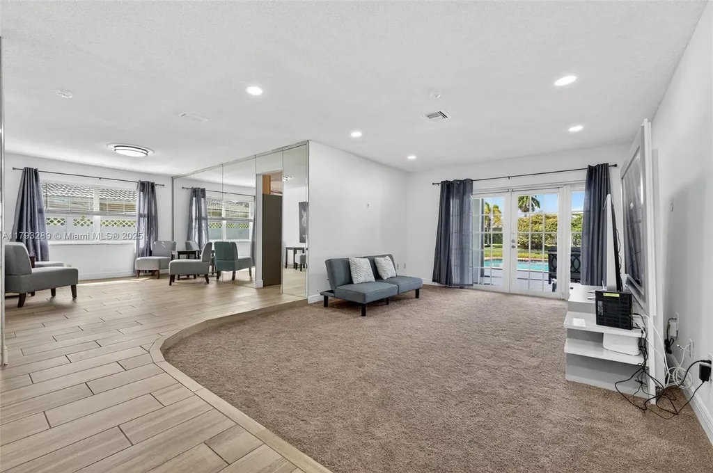 8588 NW 27th Drive Coral Springs FL 33065